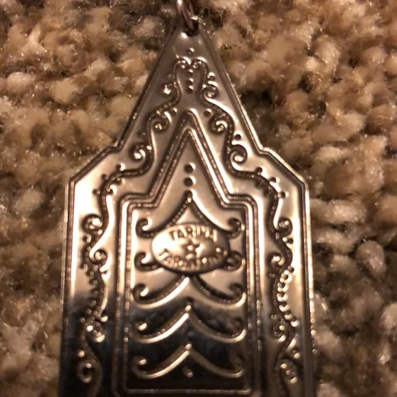 Pantages magic mirror Tarina Tarantino earrings - Picture 4 of 14